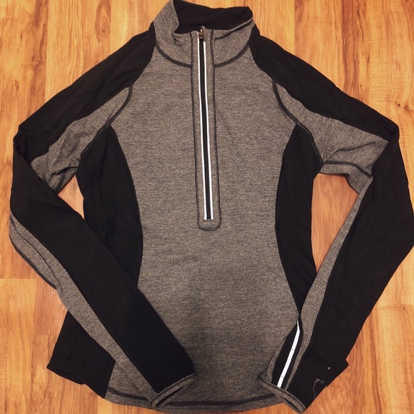 lululemon athletica Tops - lululemon athletica 1/2 zip